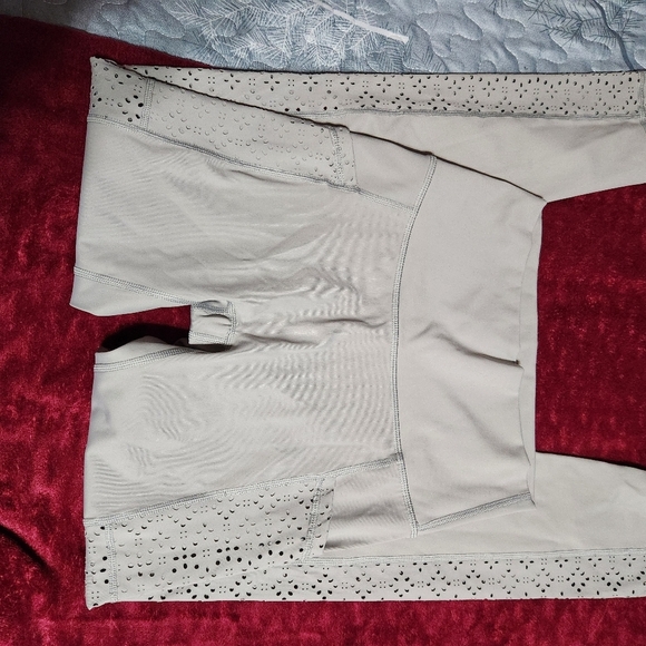 Womens Aerie Legging - Picture 3 of 8